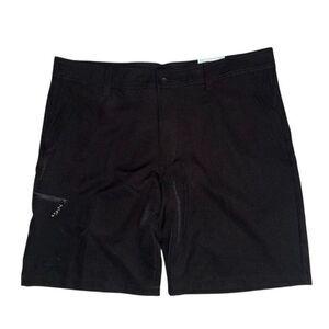 Magellan Mens Black Cargo Hybrid Fishing Shorts Size 40